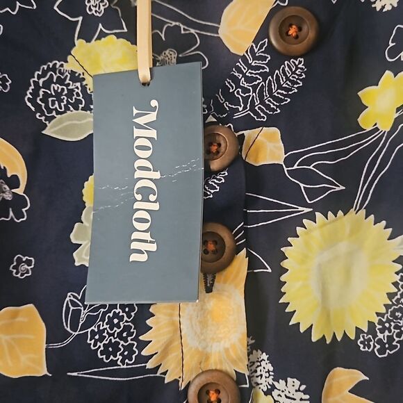 Modcloth woman print blouse XXS - Picture 4 of 5